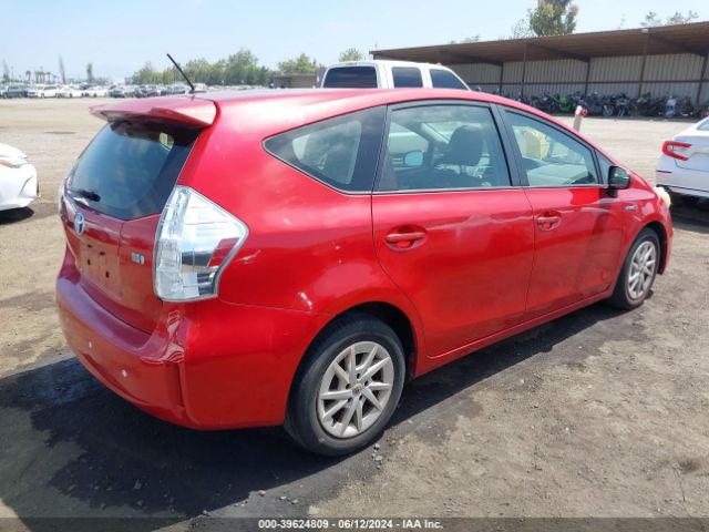 Photo 3 VIN: JTDZN3EU2D3194282 - TOYOTA PRIUS V 