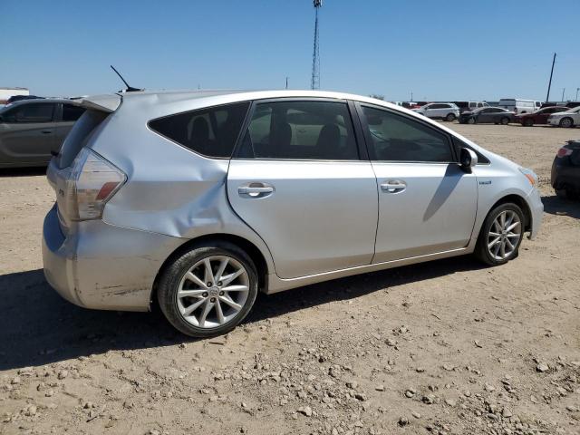 Photo 2 VIN: JTDZN3EU2D3235011 - TOYOTA PRIUS V 