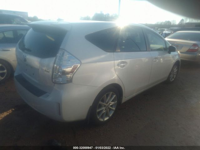 Photo 3 VIN: JTDZN3EU2D3255758 - TOYOTA PRIUS V 