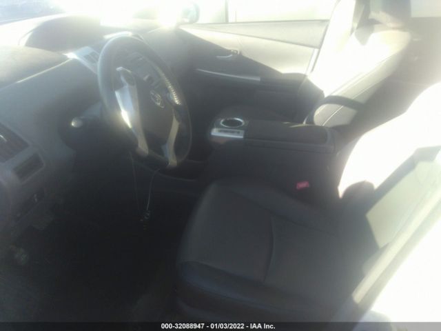 Photo 4 VIN: JTDZN3EU2D3255758 - TOYOTA PRIUS V 