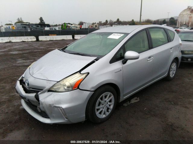 Photo 1 VIN: JTDZN3EU2D3279302 - TOYOTA PRIUS V 