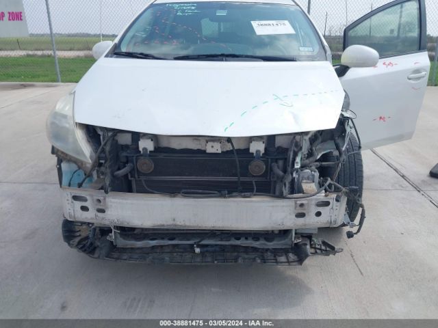 Photo 5 VIN: JTDZN3EU2D3282667 - TOYOTA PRIUS V 