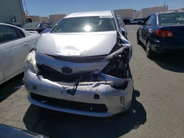 Photo 8 VIN: JTDZN3EU2D3284337 - TOYOTA PRIUS V 