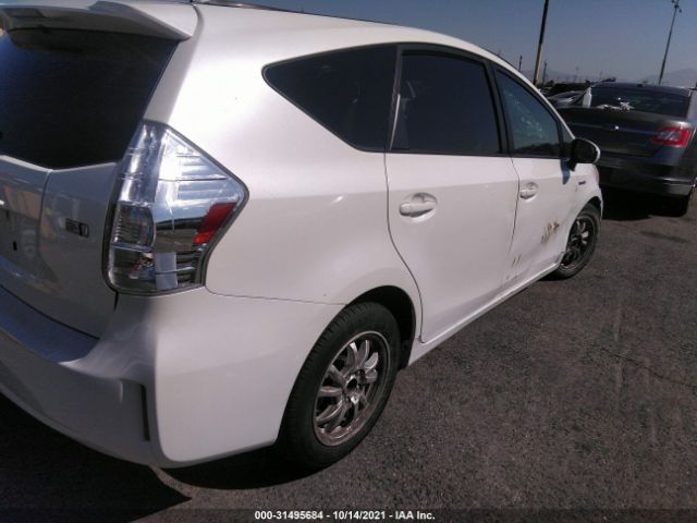 Photo 3 VIN: JTDZN3EU2D3285536 - TOYOTA PRIUS V 