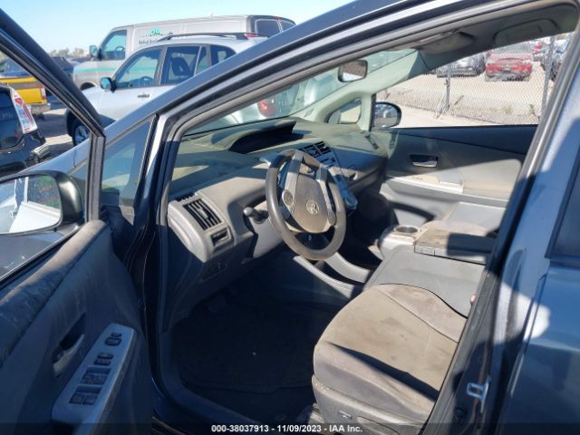 Photo 4 VIN: JTDZN3EU2E3294111 - TOYOTA PRIUS V 