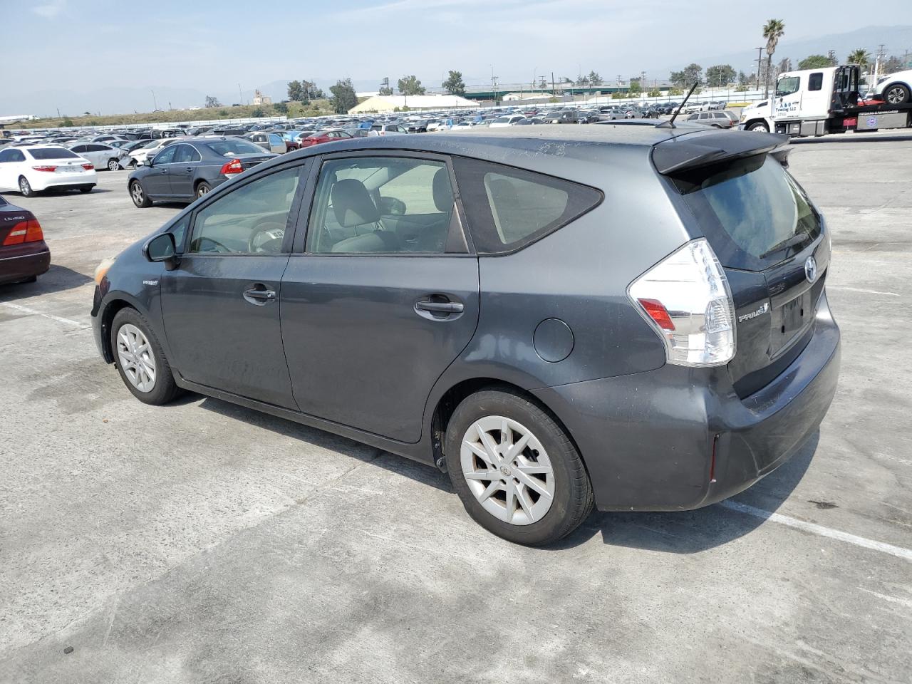 Photo 1 VIN: JTDZN3EU2E3318164 - TOYOTA PRIUS 