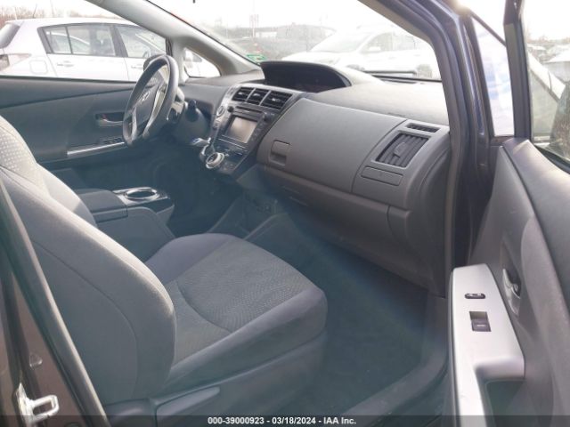 Photo 4 VIN: JTDZN3EU2EJ003523 - TOYOTA PRIUS V 