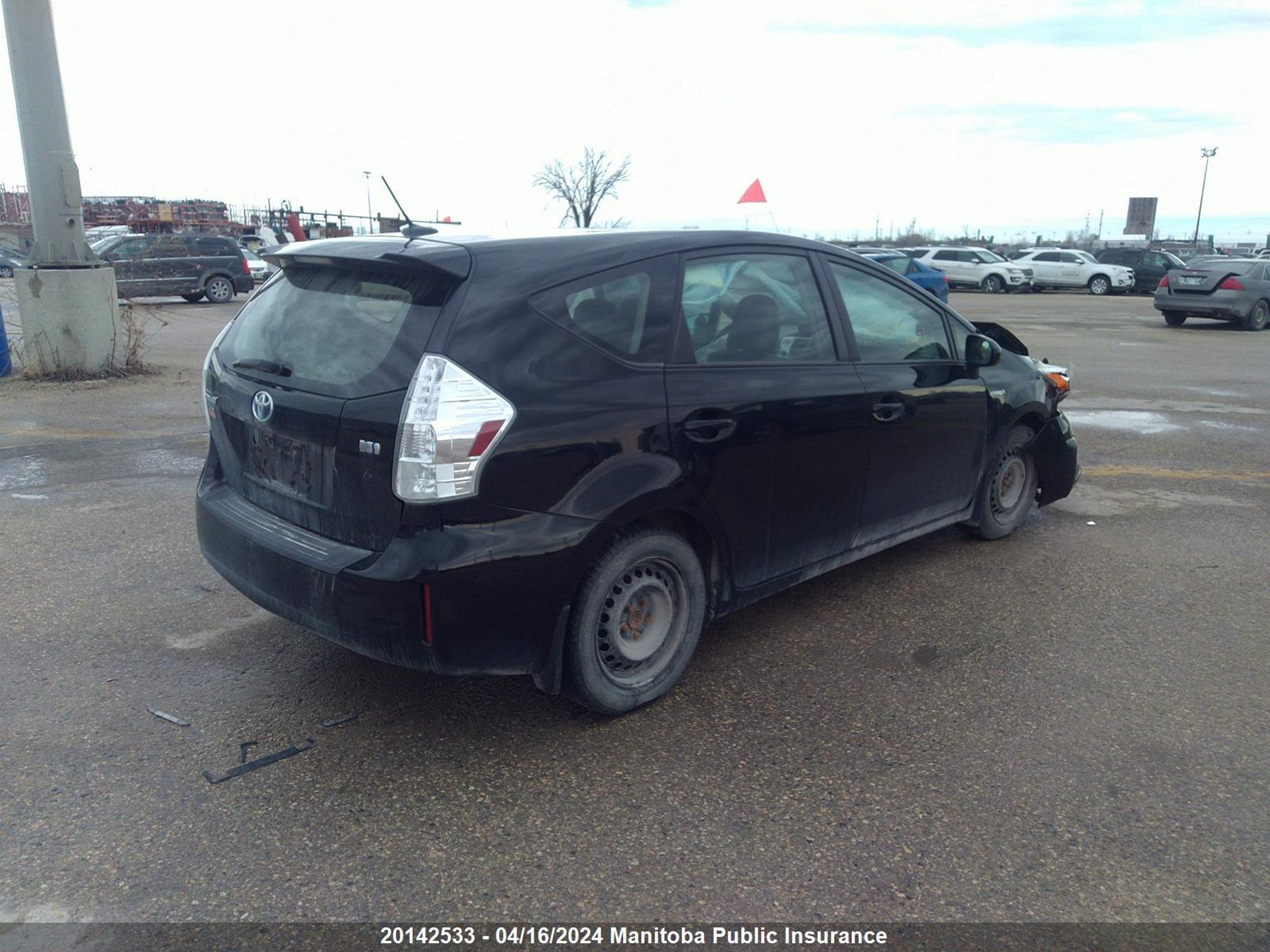 Photo 3 VIN: JTDZN3EU2EJ005224 - TOYOTA PRIUS V (+) 