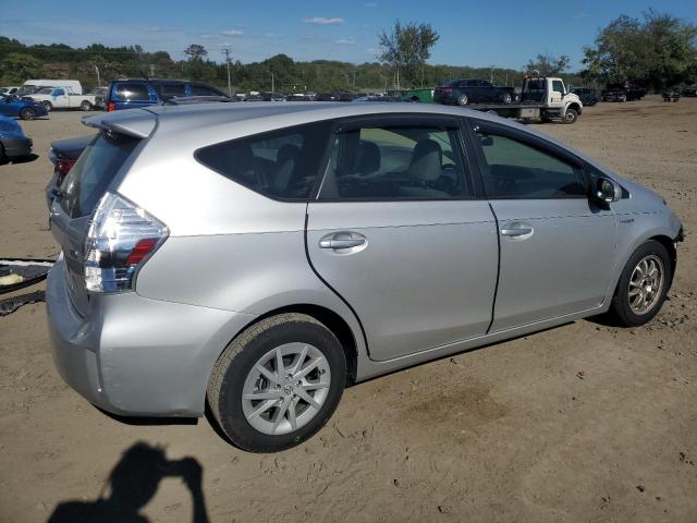 Photo 2 VIN: JTDZN3EU2EJ007362 - TOYOTA PRIUS V 