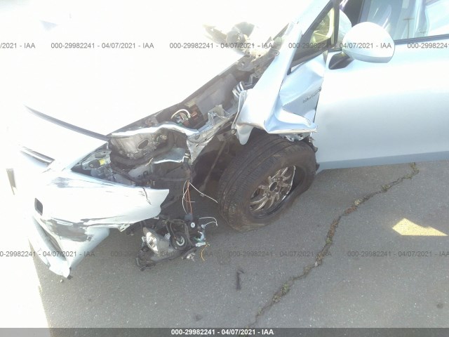 Photo 5 VIN: JTDZN3EU2EJ014389 - TOYOTA PRIUS V 