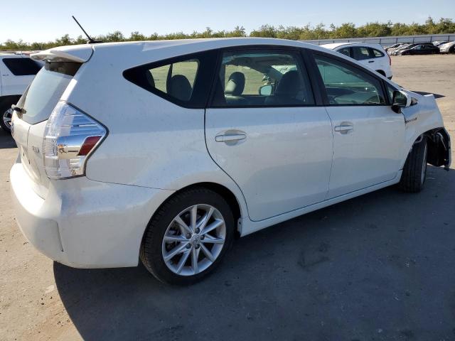 Photo 2 VIN: JTDZN3EU2EJ015400 - TOYOTA PRIUS 