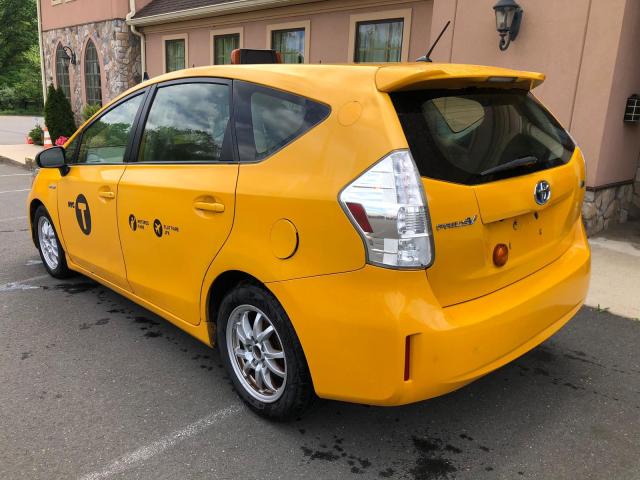 Photo 2 VIN: JTDZN3EU2FJ024342 - TOYOTA PRIUS V 