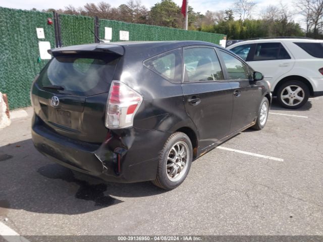 Photo 3 VIN: JTDZN3EU2GJ046780 - TOYOTA PRIUS V 