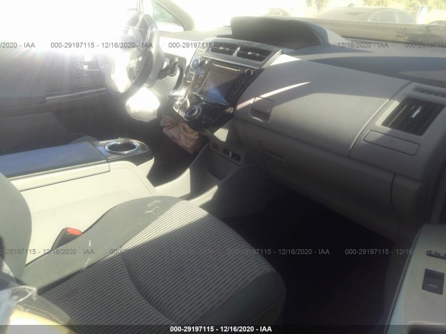 Photo 4 VIN: JTDZN3EU2HJ070207 - TOYOTA PRIUS V 