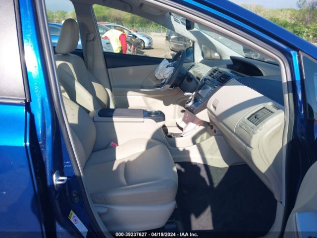 Photo 4 VIN: JTDZN3EU3C3072979 - TOYOTA PRIUS V 