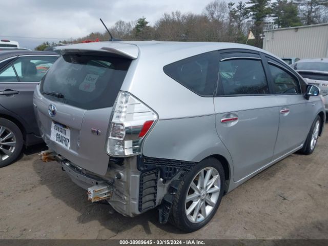 Photo 3 VIN: JTDZN3EU3C3089748 - TOYOTA PRIUS V 