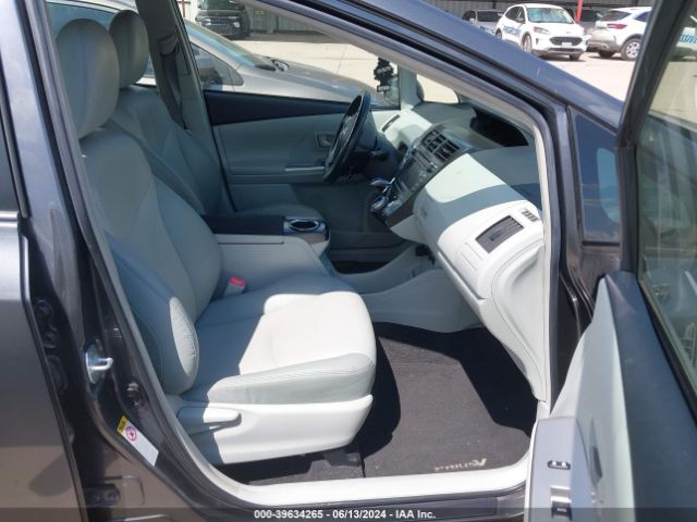 Photo 4 VIN: JTDZN3EU3D3192640 - TOYOTA PRIUS V 