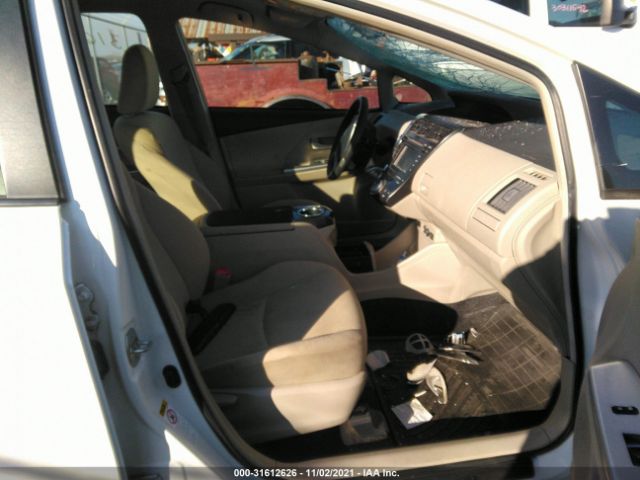 Photo 4 VIN: JTDZN3EU3D3194453 - TOYOTA PRIUS V 