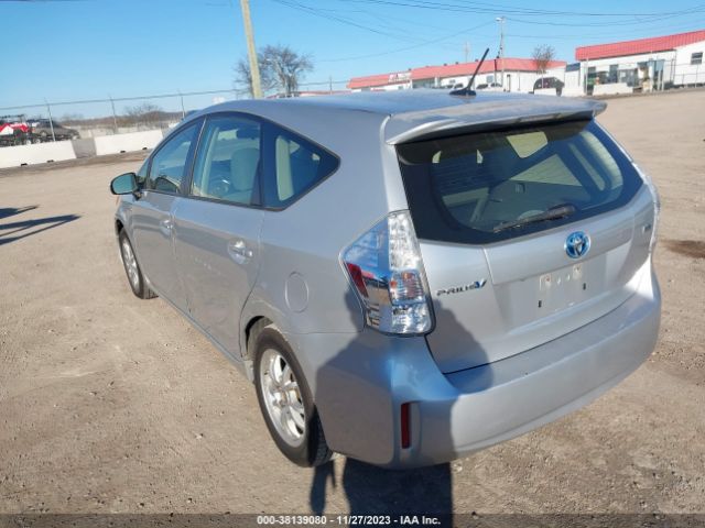 Photo 2 VIN: JTDZN3EU3D3201109 - TOYOTA PRIUS V 