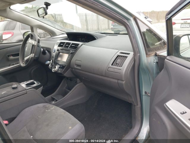 Photo 4 VIN: JTDZN3EU3D3266266 - TOYOTA PRIUS V (+) 