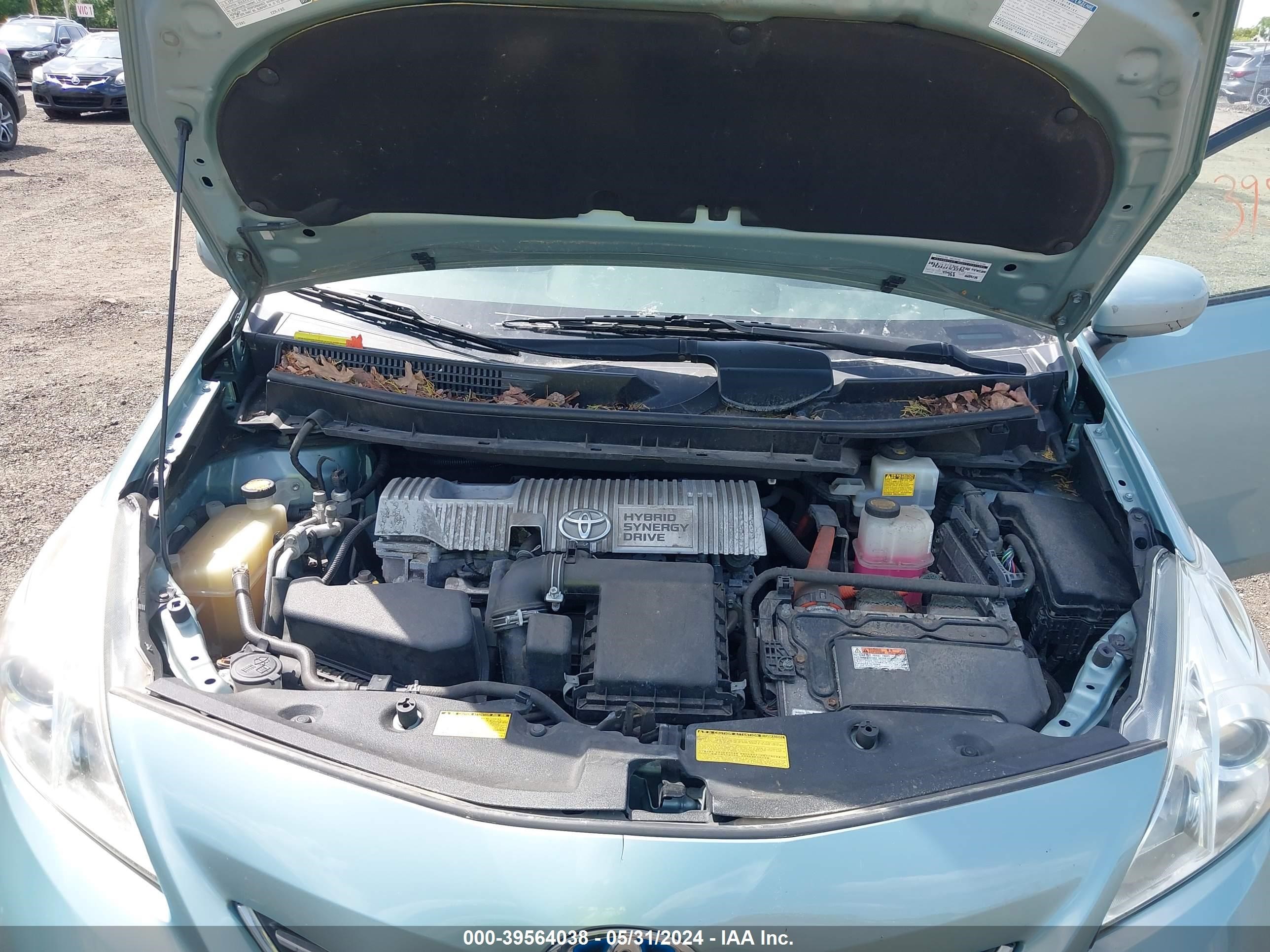 Photo 10 VIN: JTDZN3EU3D3266266 - TOYOTA PRIUS V (+) 