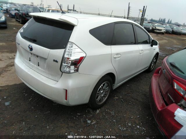 Photo 3 VIN: JTDZN3EU3D3284072 - TOYOTA PRIUS V 