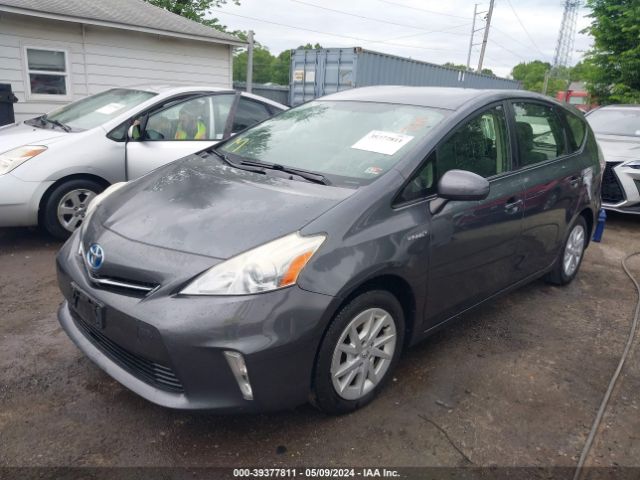 Photo 1 VIN: JTDZN3EU3E3304922 - TOYOTA PRIUS V 