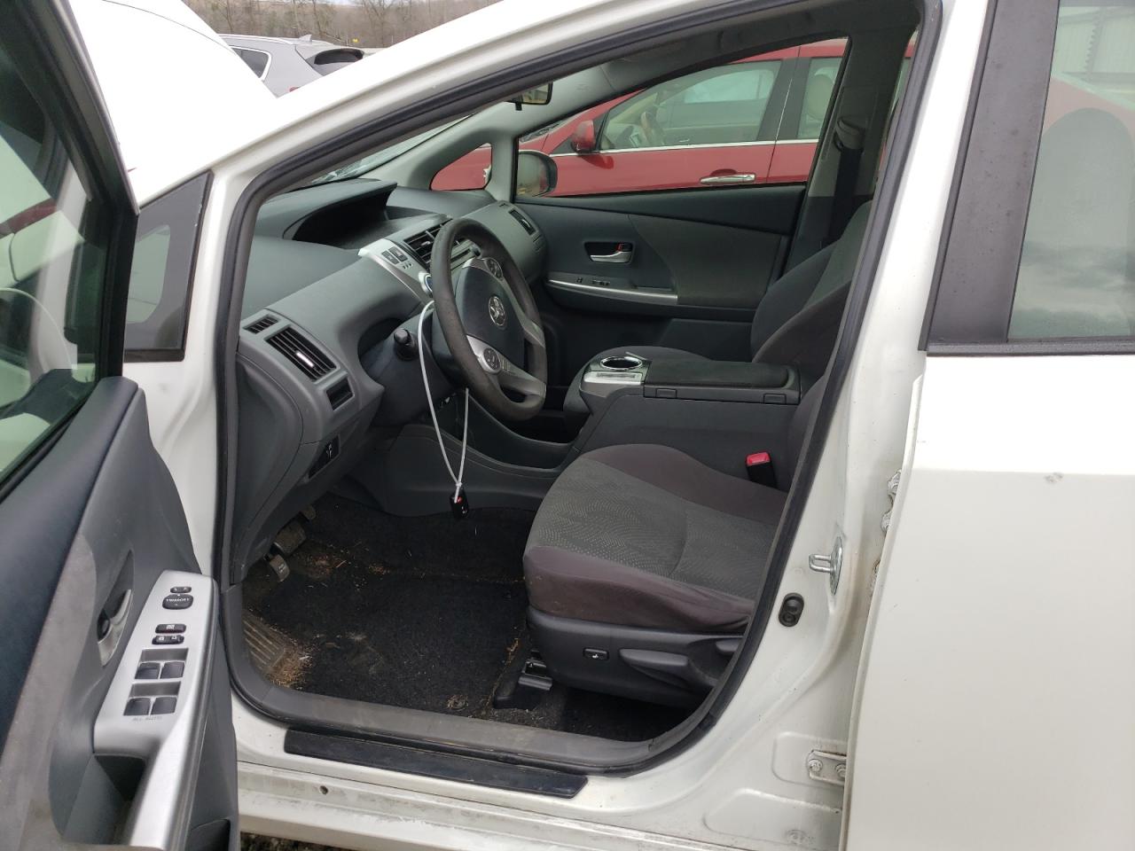 Photo 6 VIN: JTDZN3EU3E3322935 - TOYOTA PRIUS 