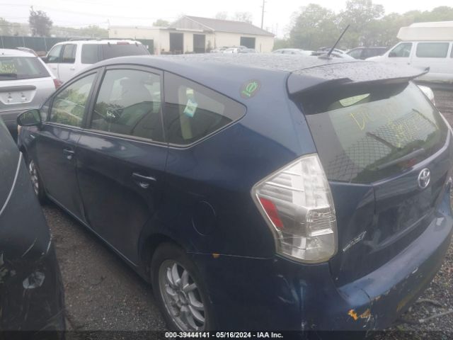 Photo 2 VIN: JTDZN3EU3EJ011260 - TOYOTA PRIUS V 