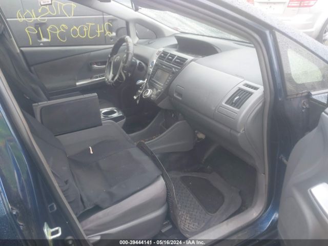 Photo 4 VIN: JTDZN3EU3EJ011260 - TOYOTA PRIUS V 