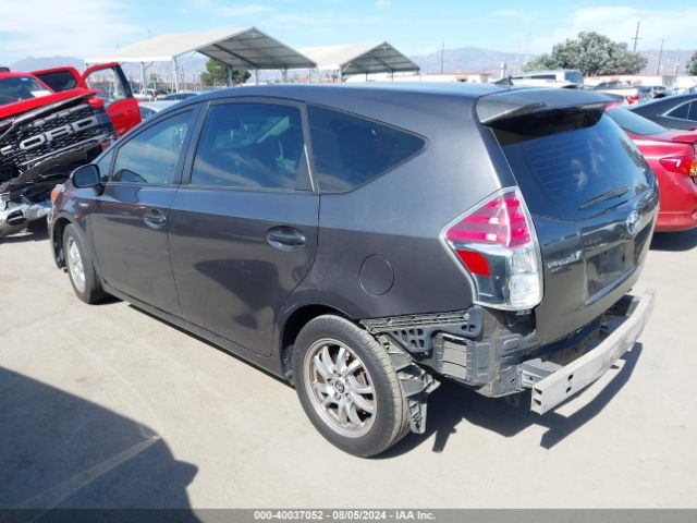 Photo 2 VIN: JTDZN3EU3FJ035043 - TOYOTA PRIUS V 