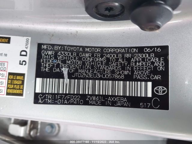 Photo 8 VIN: JTDZN3EU3HJ057868 - TOYOTA PRIUS V 