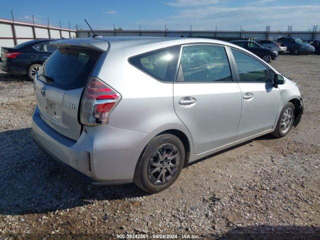 Photo 3 VIN: JTDZN3EU3HJ063878 - TOYOTA PRIUS V 