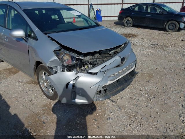 Photo 5 VIN: JTDZN3EU3HJ063878 - TOYOTA PRIUS V 