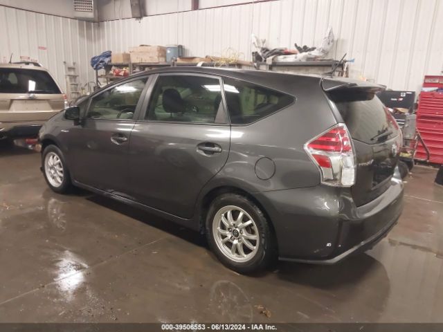 Photo 2 VIN: JTDZN3EU3HJ065758 - TOYOTA PRIUS V 