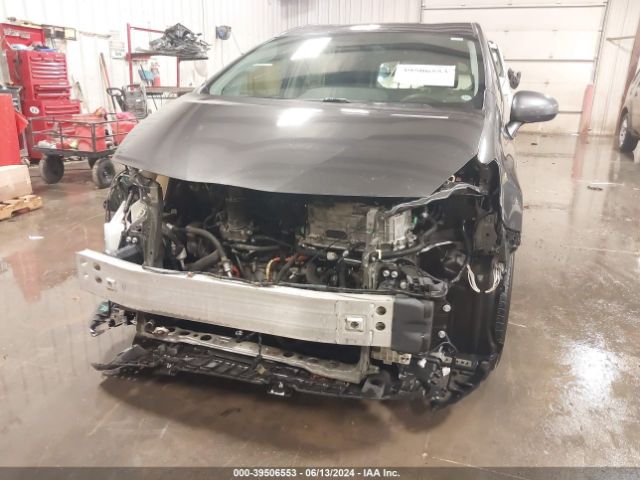 Photo 5 VIN: JTDZN3EU3HJ065758 - TOYOTA PRIUS V 