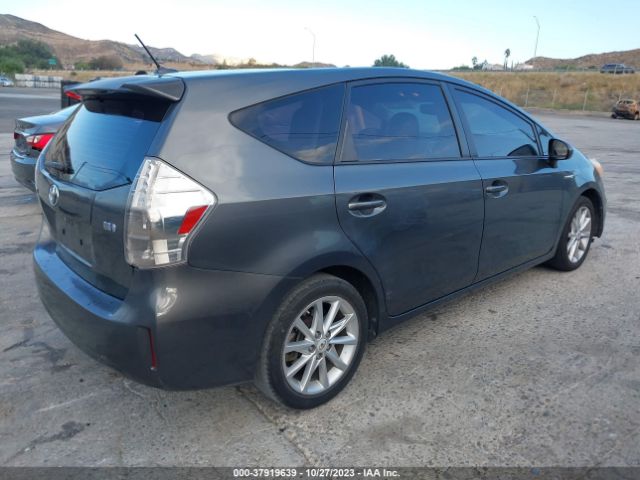 Photo 3 VIN: JTDZN3EU4C3083960 - TOYOTA PRIUS V 