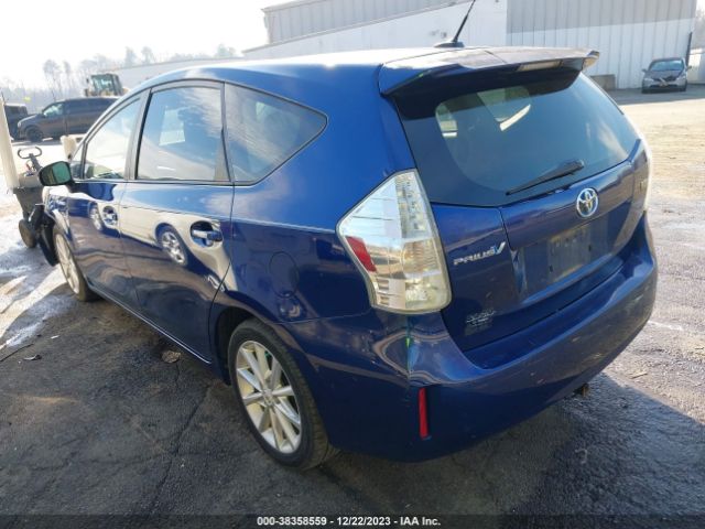 Photo 2 VIN: JTDZN3EU4C3116178 - TOYOTA PRIUS V 