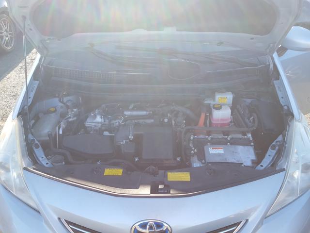 Photo 6 VIN: JTDZN3EU4C3122563 - TOYOTA PRIUS V 