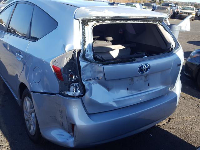 Photo 8 VIN: JTDZN3EU4C3122563 - TOYOTA PRIUS V 