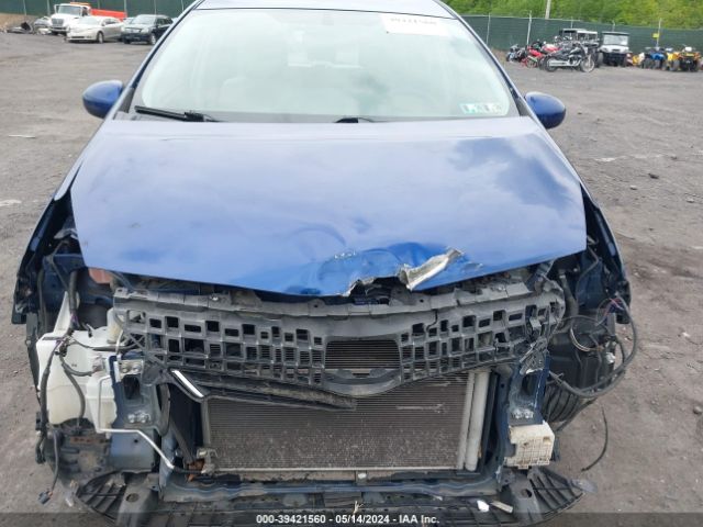 Photo 5 VIN: JTDZN3EU4C3133613 - TOYOTA PRIUS V 