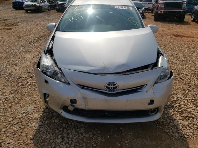 Photo 6 VIN: JTDZN3EU4C3136138 - TOYOTA PRIUS V 