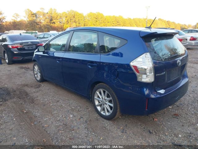 Photo 2 VIN: JTDZN3EU4C3139296 - TOYOTA PRIUS V 