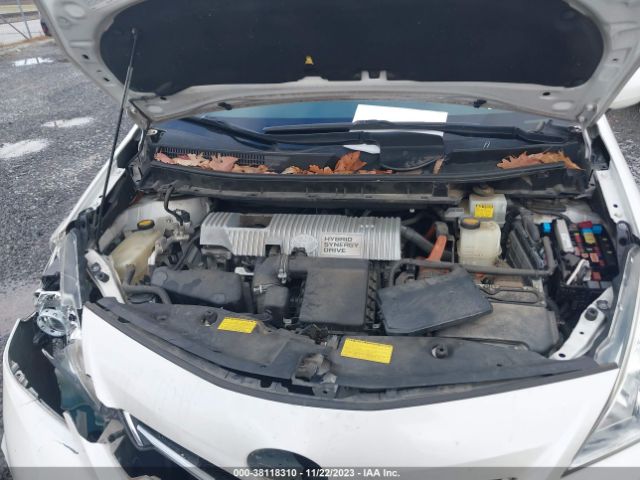 Photo 9 VIN: JTDZN3EU4D3225340 - TOYOTA PRIUS V 