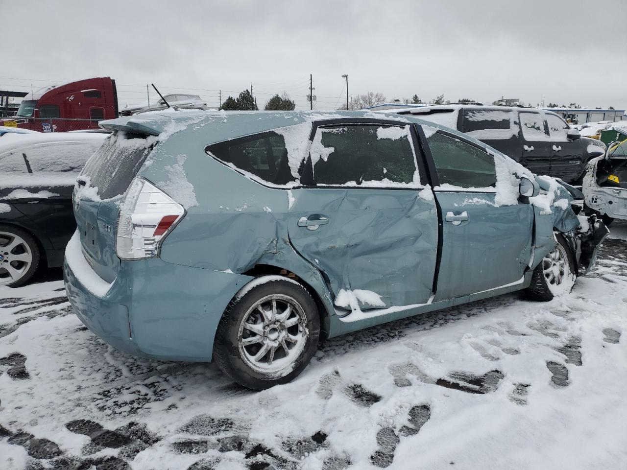 Photo 2 VIN: JTDZN3EU4EJ000817 - TOYOTA PRIUS 