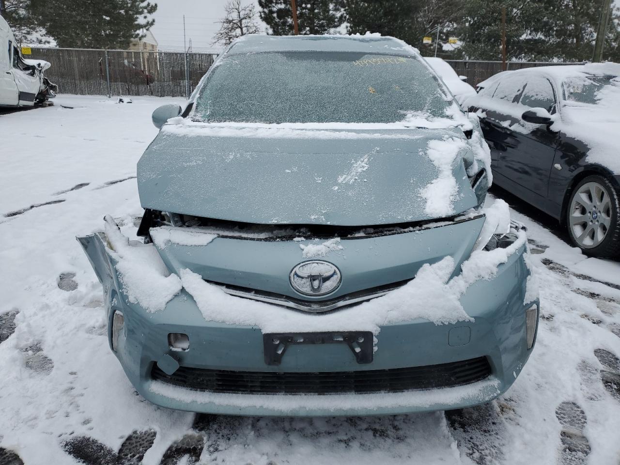 Photo 4 VIN: JTDZN3EU4EJ000817 - TOYOTA PRIUS 