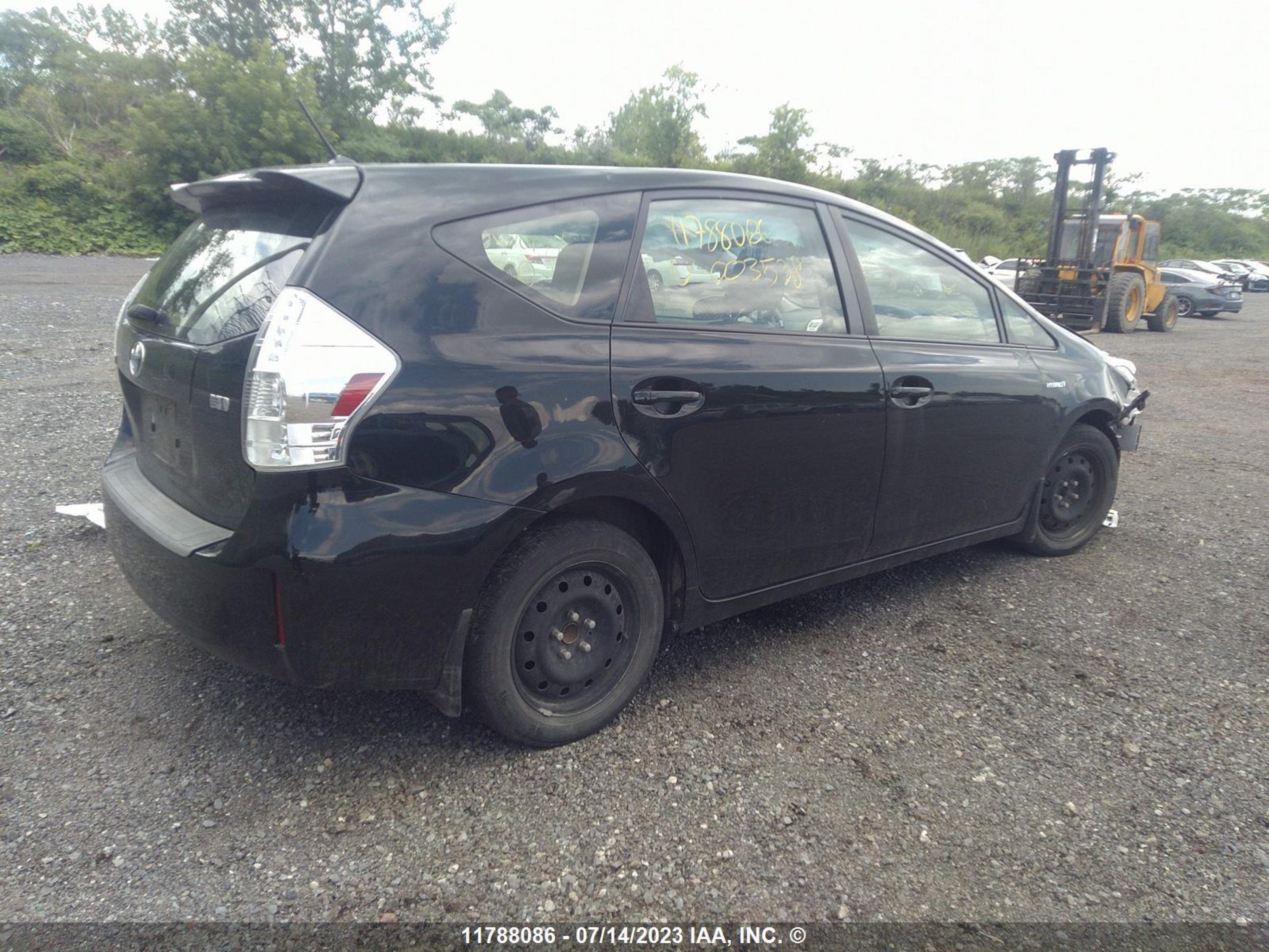 Photo 3 VIN: JTDZN3EU4EJ003538 - TOYOTA PRIUS V (+) 