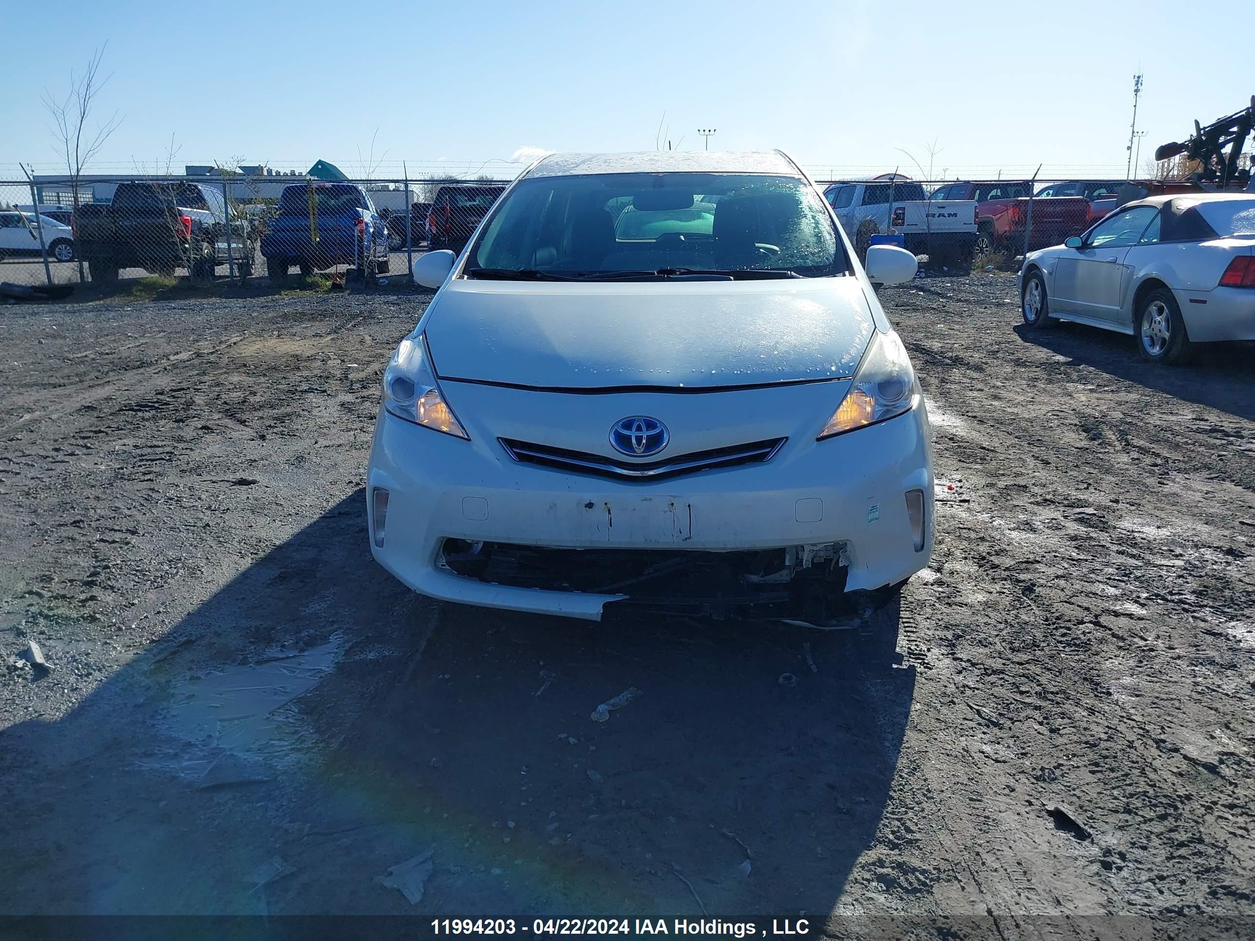 Photo 11 VIN: JTDZN3EU4EJ003832 - TOYOTA PRIUS 