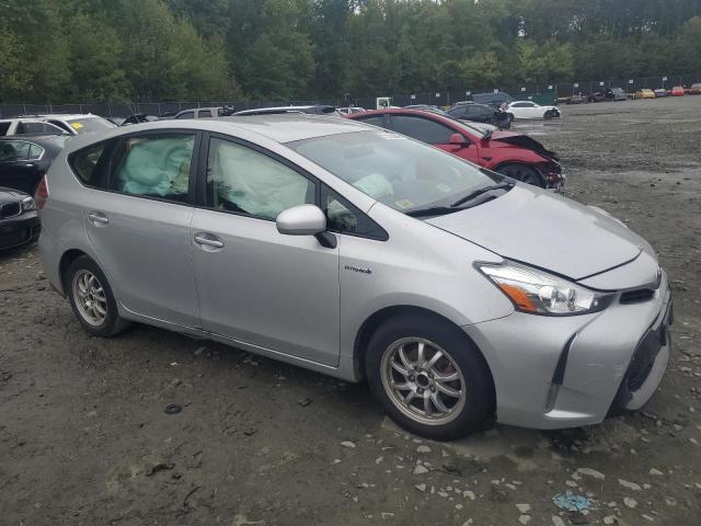 Photo 3 VIN: JTDZN3EU4FJ019854 - TOYOTA PRIUS V 