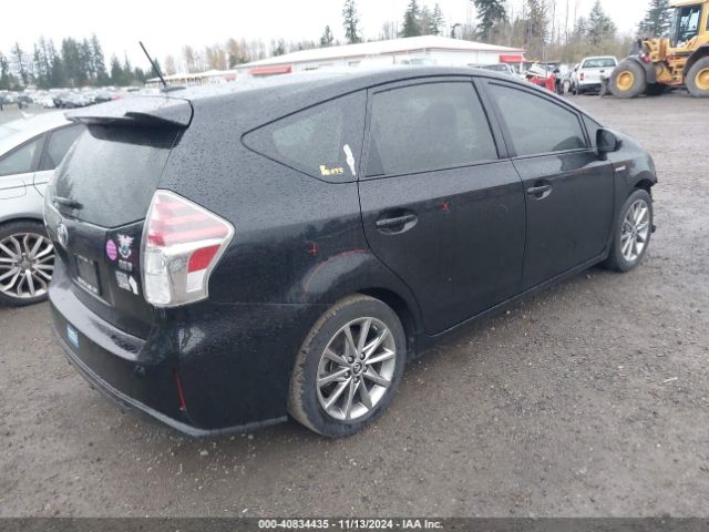 Photo 3 VIN: JTDZN3EU4FJ038047 - TOYOTA PRIUS V 